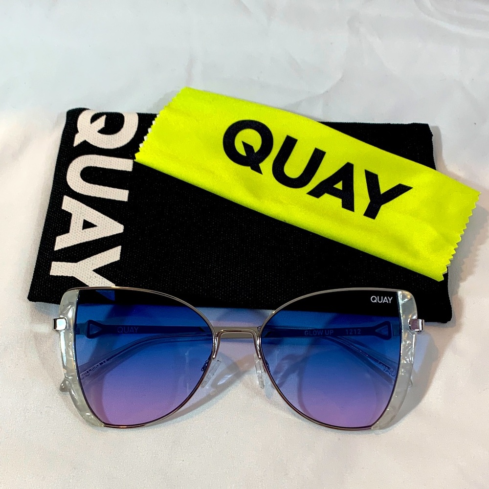 Quay Australia GLOW UP 1212 Lens CAT .2 Blue/Purple Ombre Cat-Eye Sunglasses